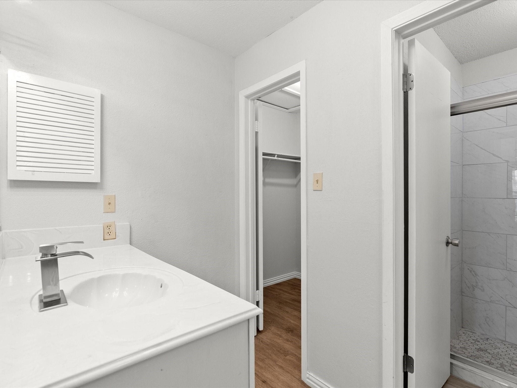 5981 Arapaho Road - Photo 28