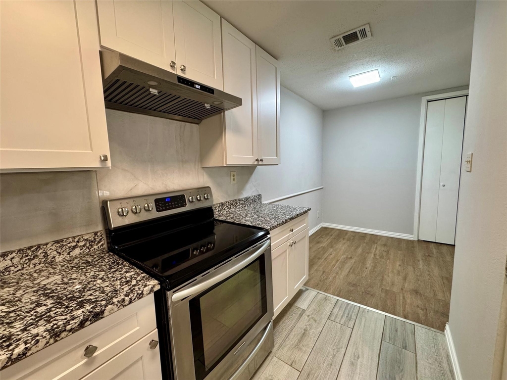 5981 Arapaho Road - Photo 19