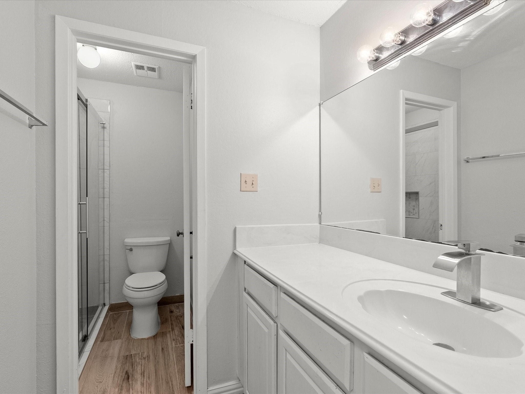 5981 Arapaho Road - Photo 24