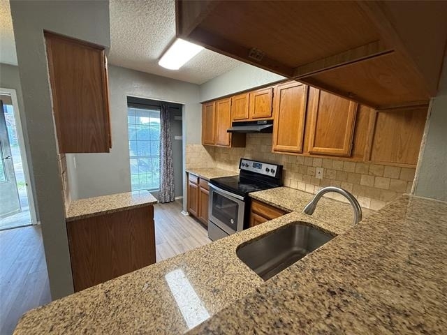 701 Lee Street - Photo 7