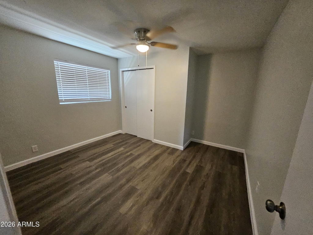 524 W 3rd Place - Photo 12