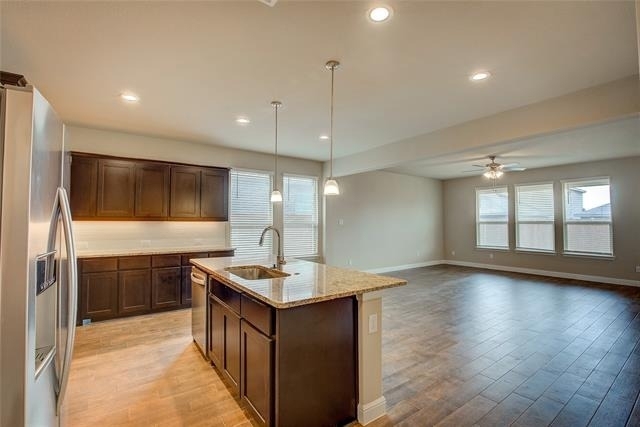 820 Greenford Manor - Photo 6