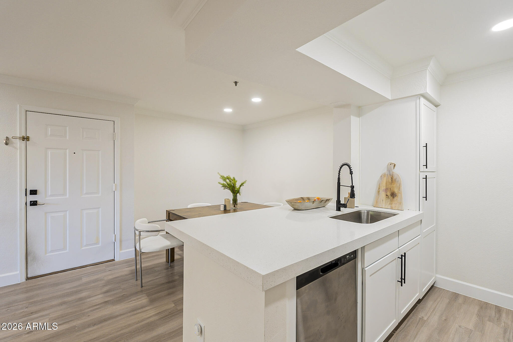 2025 E Campbell Avenue - Photo 15
