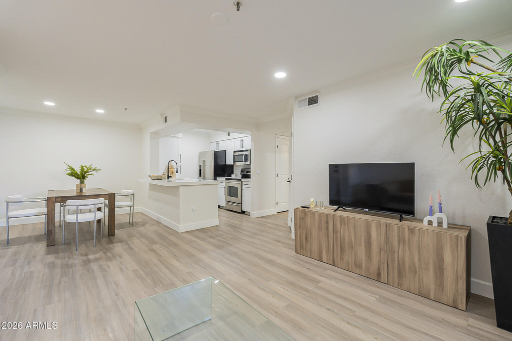 2025 E Campbell Avenue - Photo 12