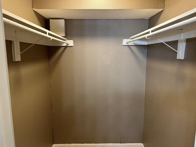 6108 Abrams Road - Photo 16