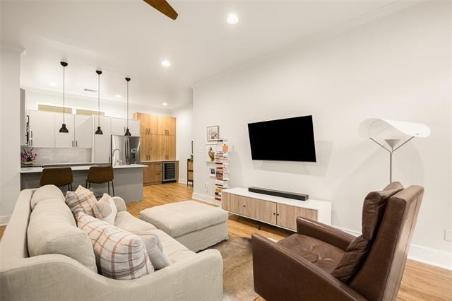 5711 Ross Avenue - Photo 11