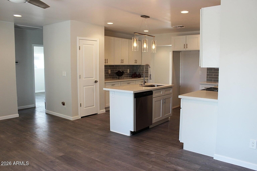 2238 E Mulberry Drive - Photo 1