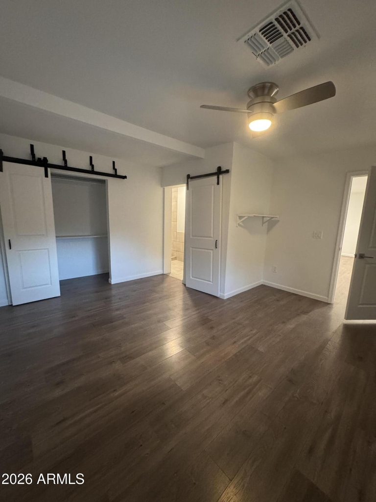 2238 E Mulberry Drive - Photo 14