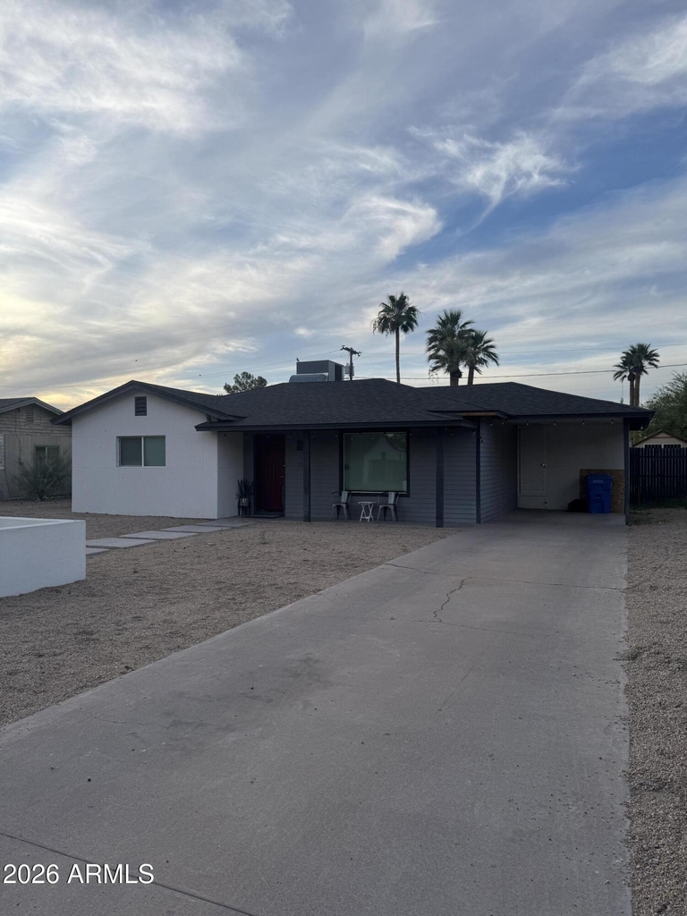 2238 E Mulberry Drive - Photo 11