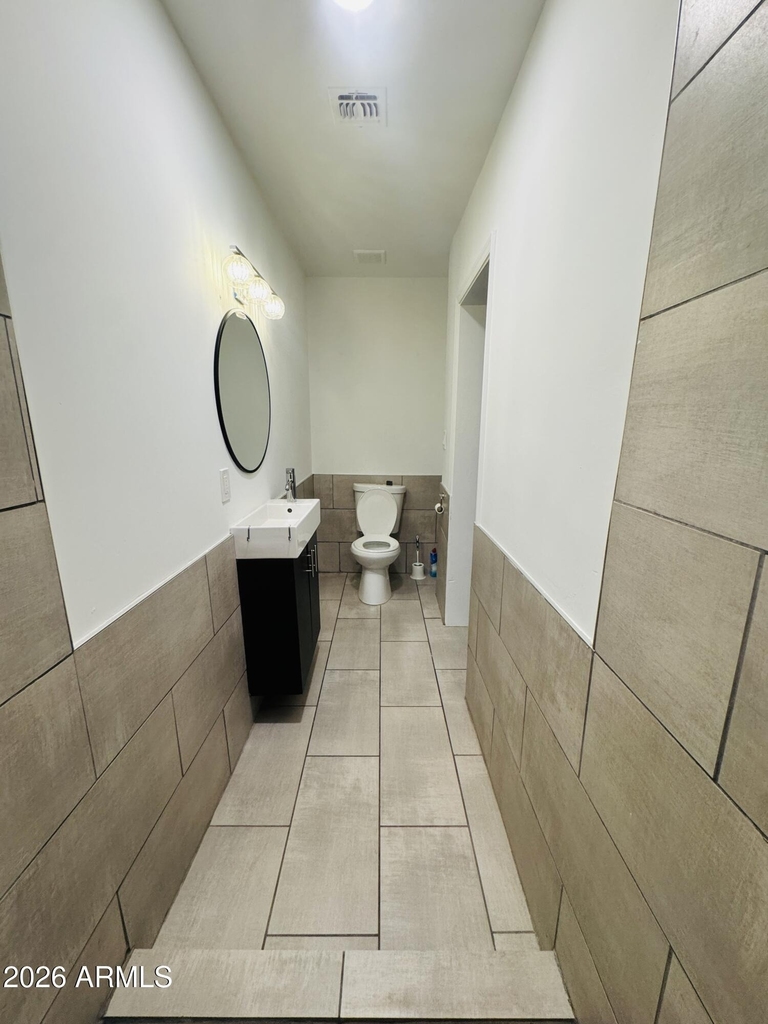 2238 E Mulberry Drive - Photo 19