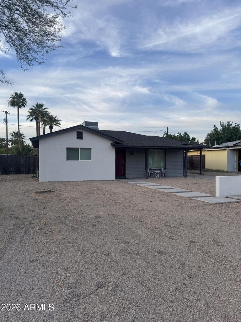 2238 E Mulberry Drive - Photo 10