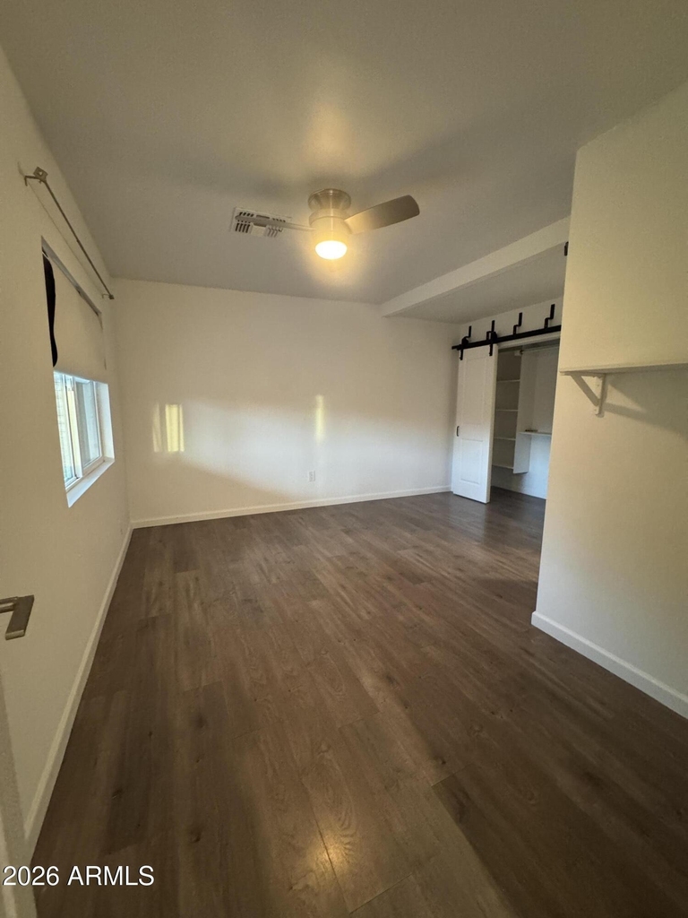 2238 E Mulberry Drive - Photo 13