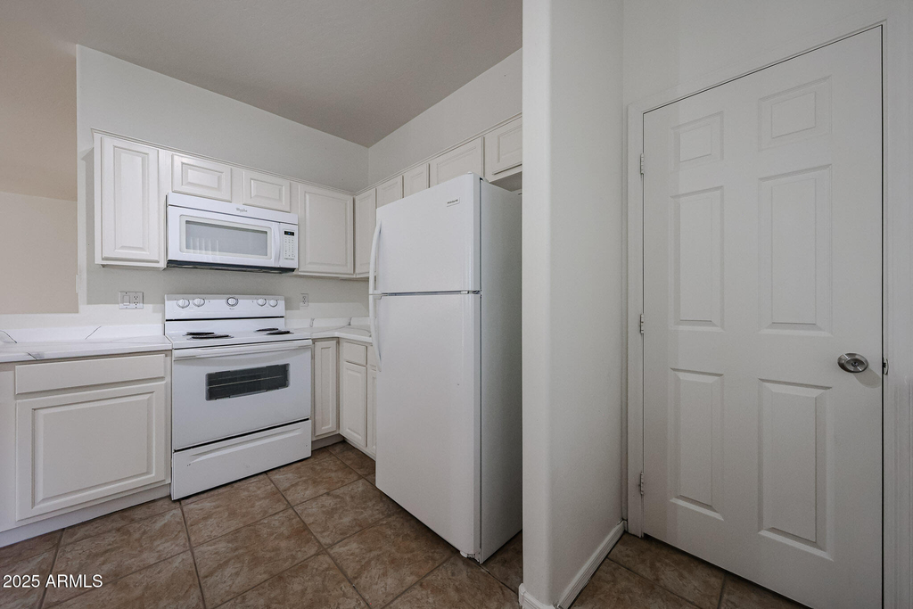 453 N 105th Place - Photo 20