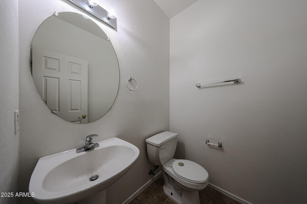 453 N 105th Place - Photo 8