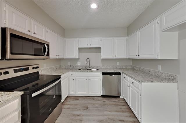 621 Barkridge Trail - Photo 5
