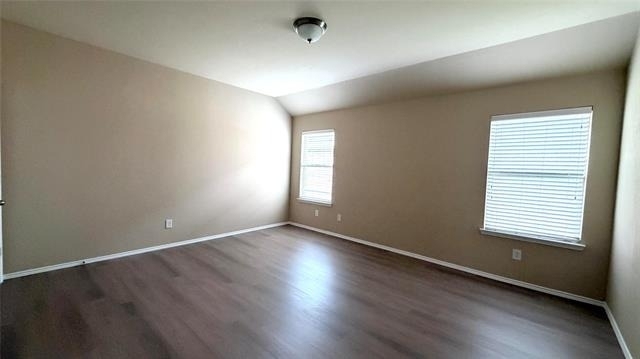 2774 Waterfall Drive - Photo 5