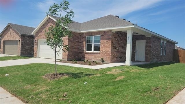783 Camden Drive - Photo 0