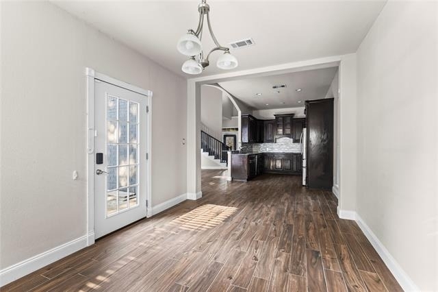 5517 Greenview Court - Photo 15