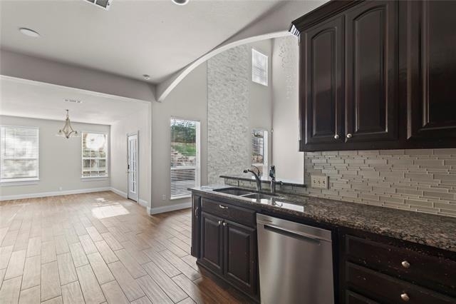 5517 Greenview Court - Photo 12