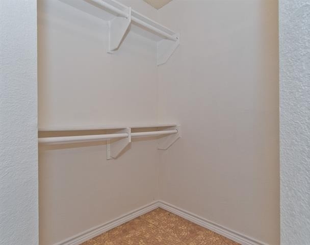 6014 Parkmeadow Drive - Photo 16
