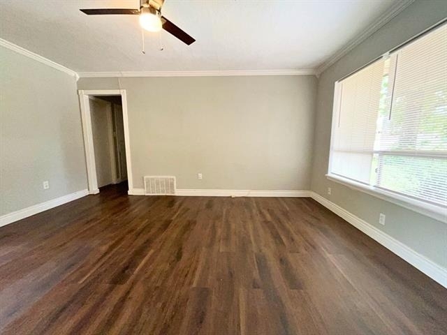 2709 Nw Hilltop Drive - Photo 2