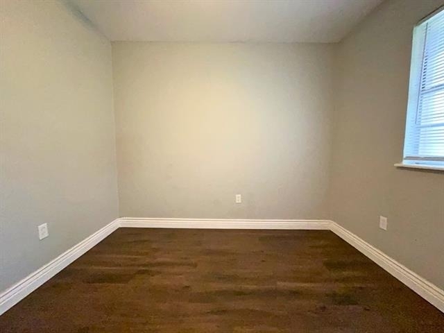 2709 Nw Hilltop Drive - Photo 12