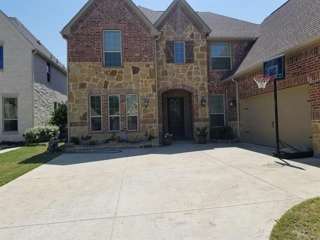 6905 Benjamin Way - Photo 1