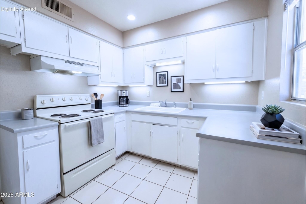 26 W 6th Place - Photo 2