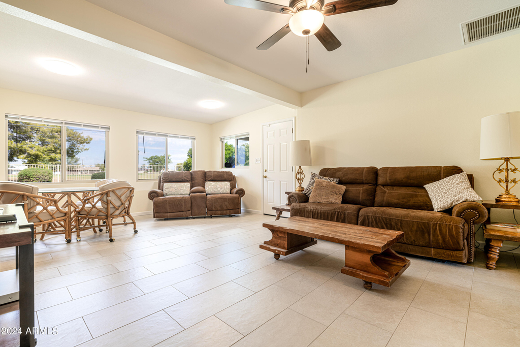 10846 N 109th Avenue - Photo 7