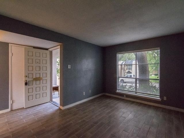 317 Valley Park Drive - Photo 4