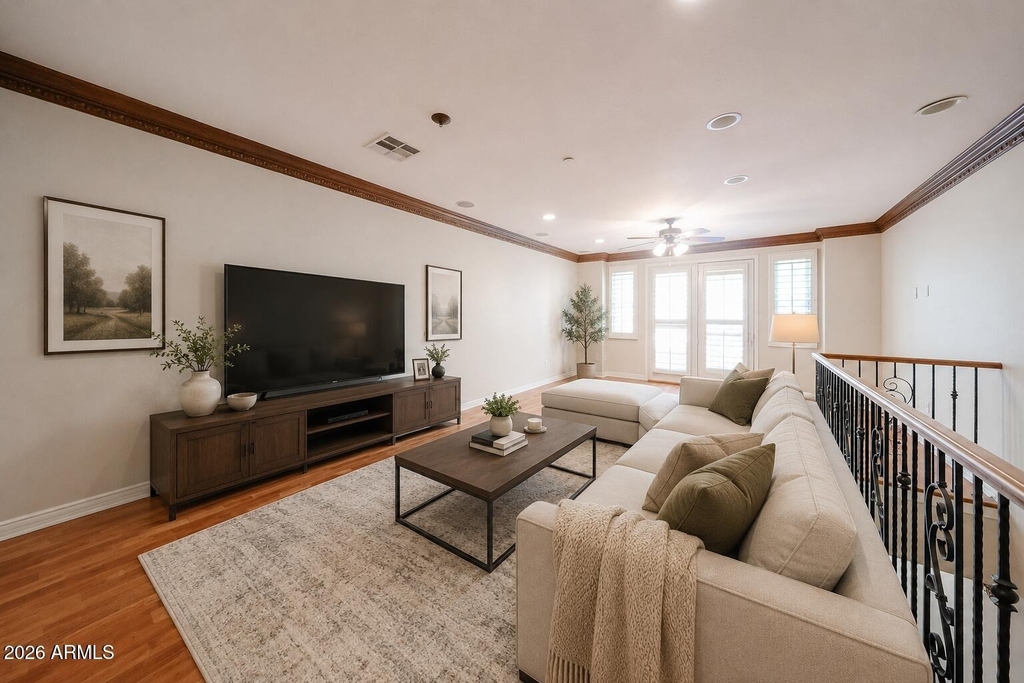 2434 E Roma Avenue - Photo 14