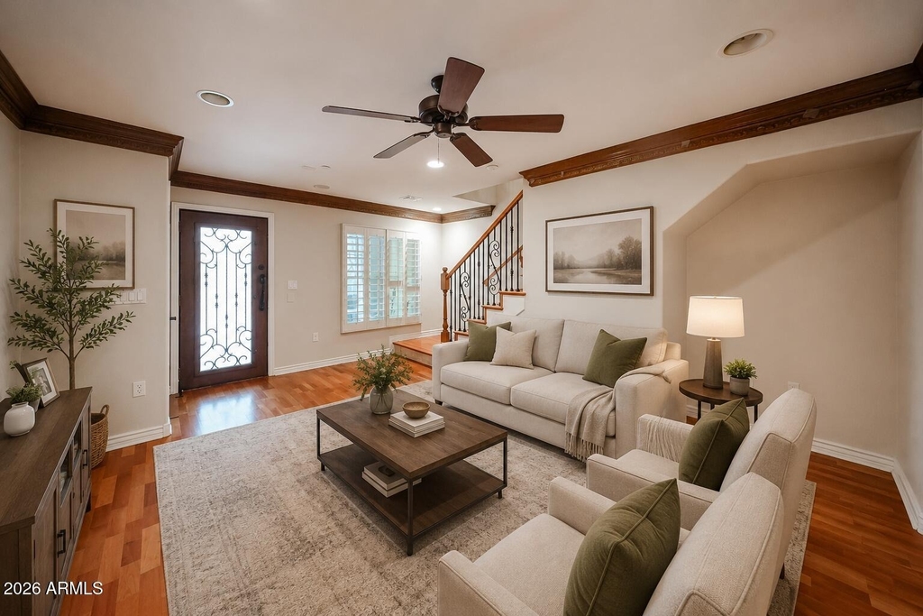 2434 E Roma Avenue - Photo 8