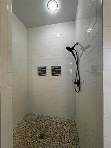 250 Southlake Drive - Photo 11