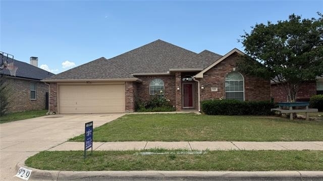 929 Mesa Vista Drive - Photo 1