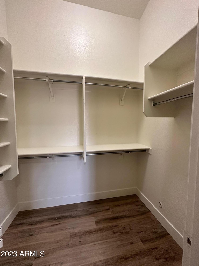 2523 W White Feather Lane - Photo 12