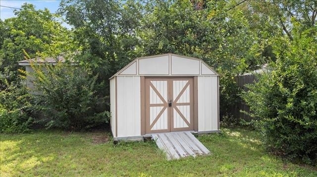 6321 Calmont Avenue - Photo 17