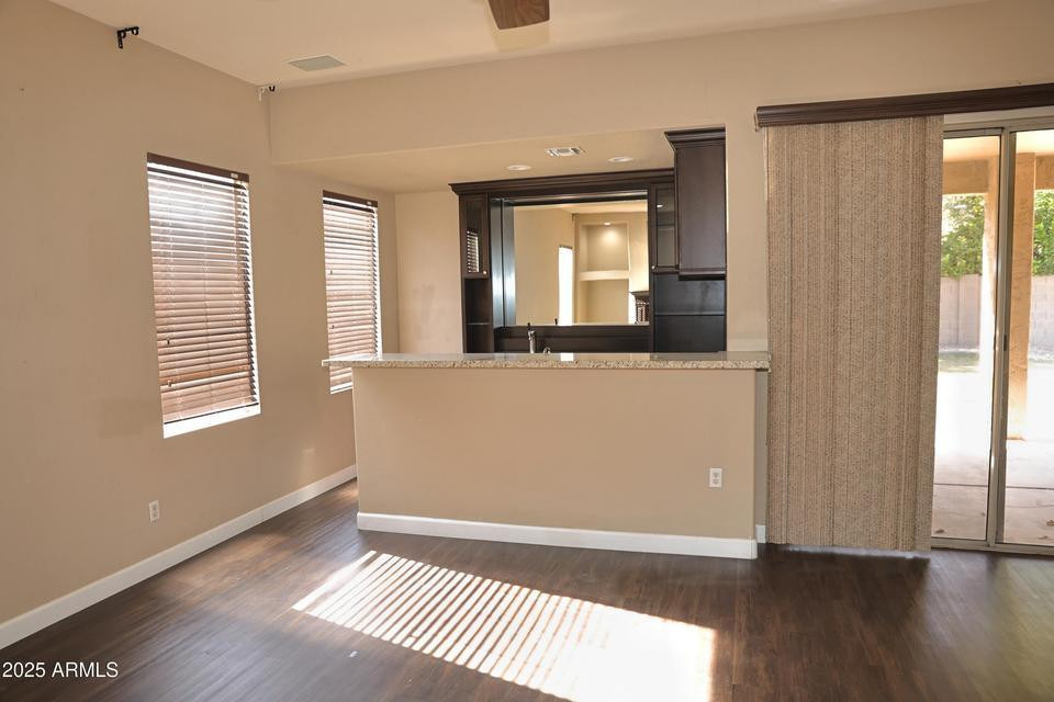 562 N Danielson Way - Photo 12