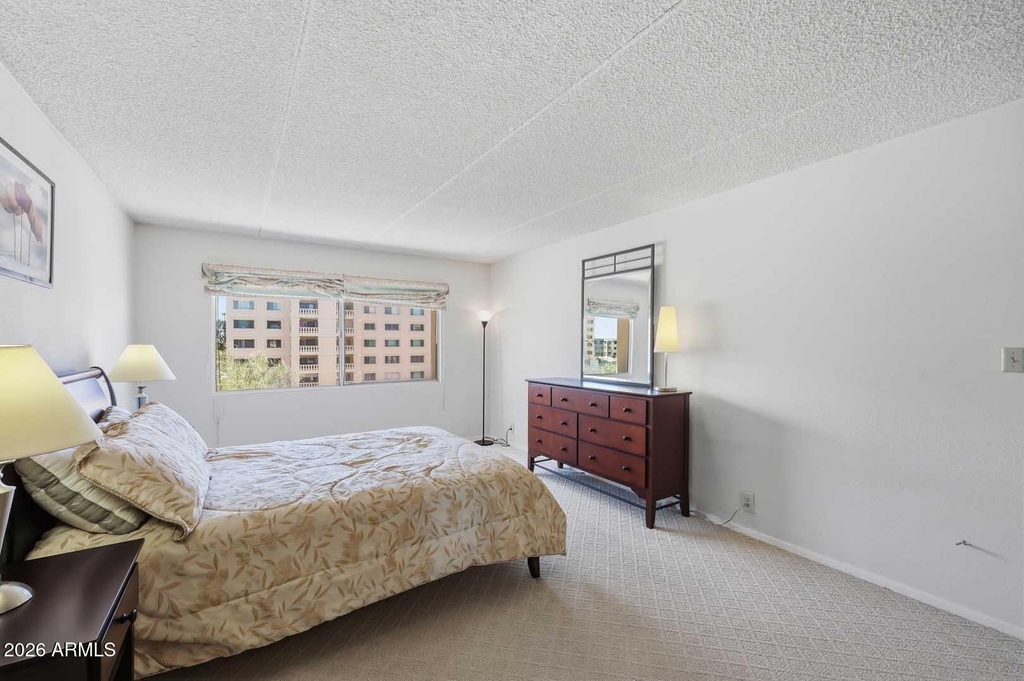 7910 E Camelback Road - Photo 10