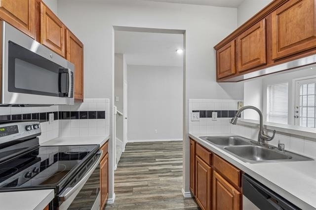 3938 Pickett Place - Photo 8