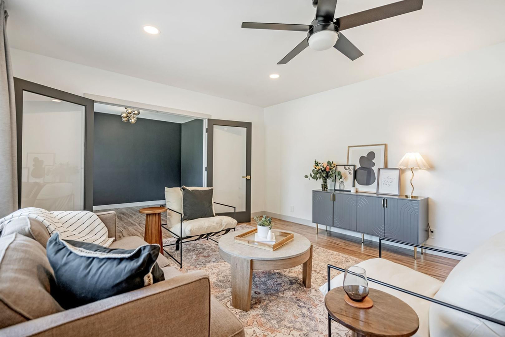 7018 N 13th Street - Photo 1