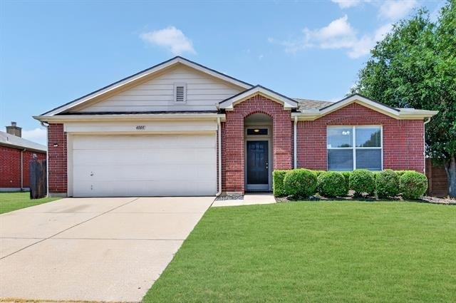4008 Vinyard Way - Photo 0