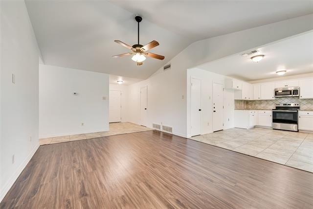 1024 Sunset Drive - Photo 4