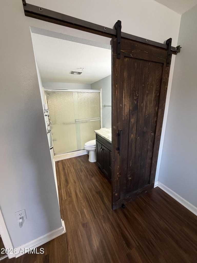 10330 W Thunderbird Boulevard - Photo 11