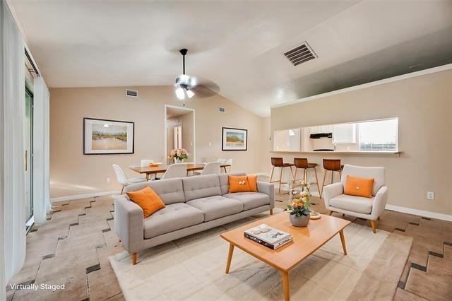 7204 Shadow Bend Drive - Photo 2
