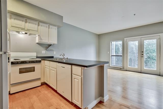 4108 Office Parkway - Photo 3