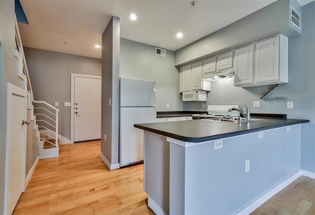 4108 Office Parkway - Photo 5