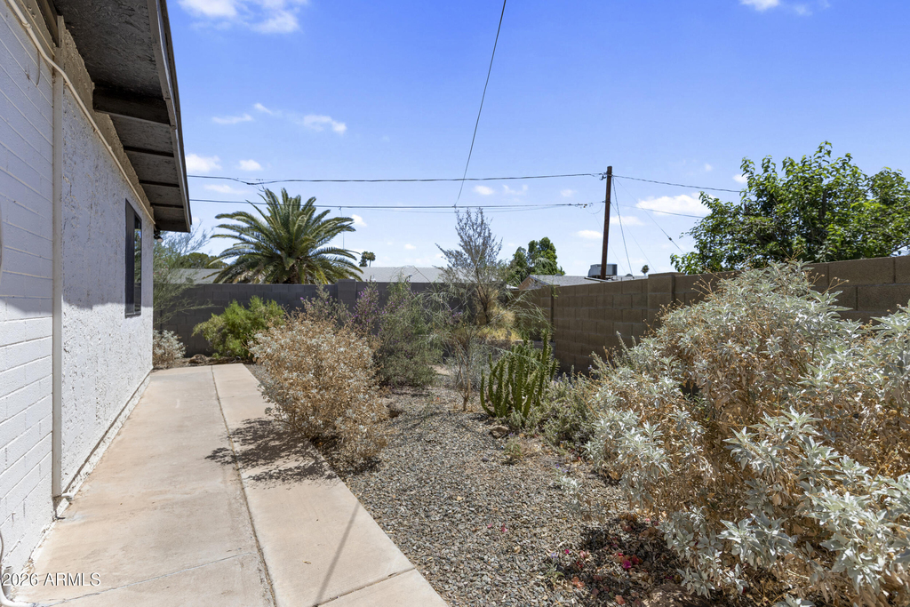 934a W Parkway Boulevard - Photo 18