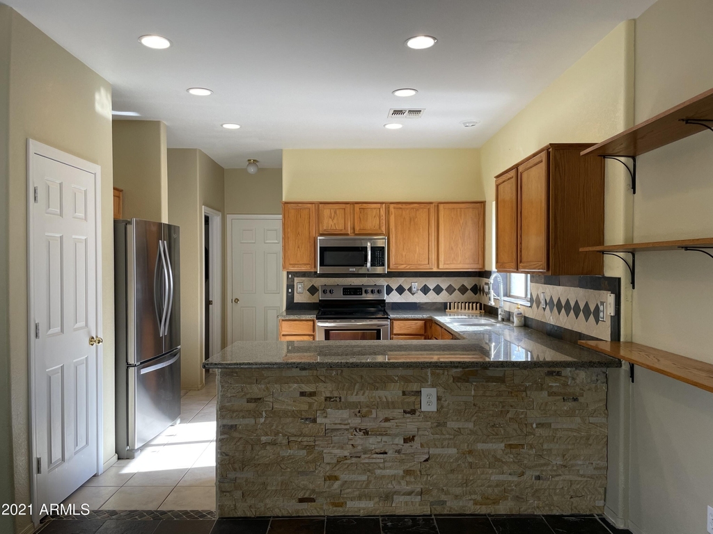 25236 N 41st Avenue - Photo 22