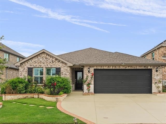 1512 Berry Ridge Trail - Photo 0