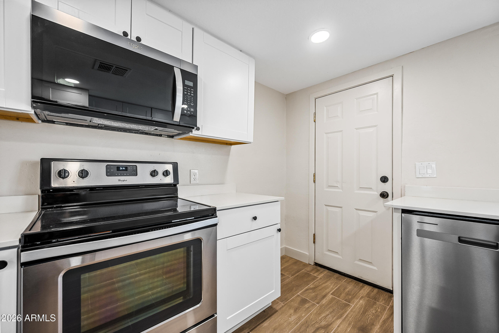 750 W 1st Place - Photo 7